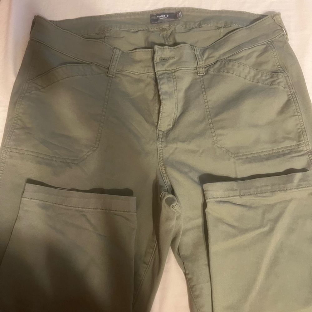 Torrid ankle pants